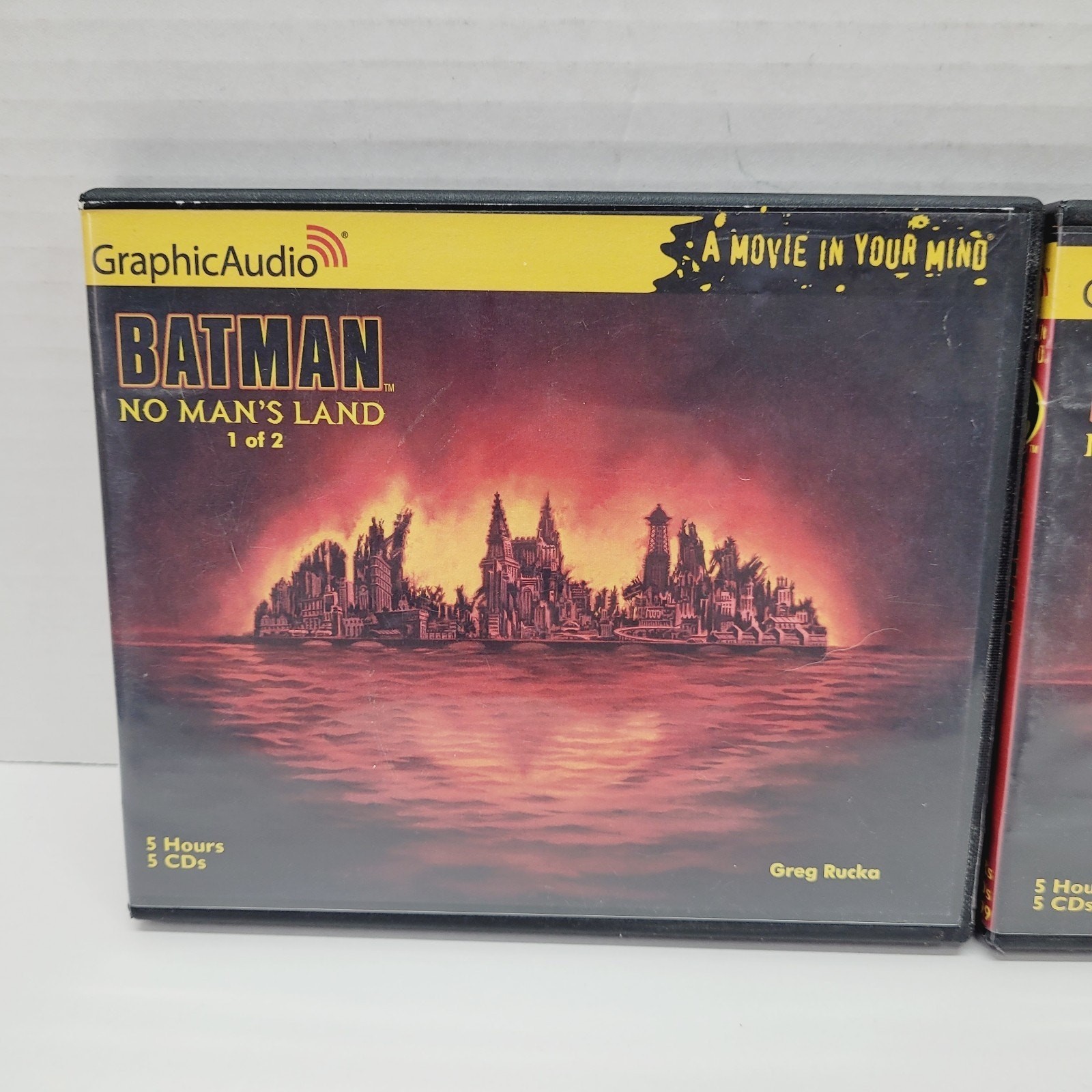 DC Comics : No Man’s Land Batman by Greg Rucka (2011, Compact Disc) Complete Set