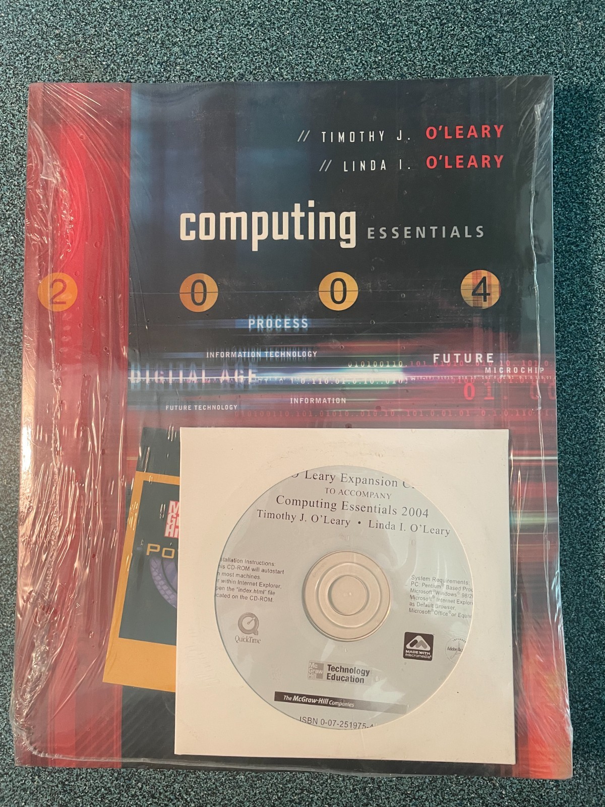 Computing Essentials by Timothy & Linda O’Leary (2004, paperback) Brand New