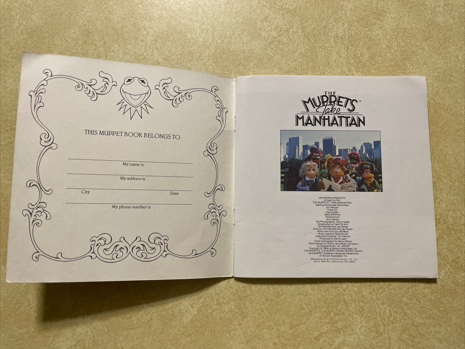 1984 The Muppets Take Manhattan Hear Read See Book & Vinyl Record 33 1/3 RPM