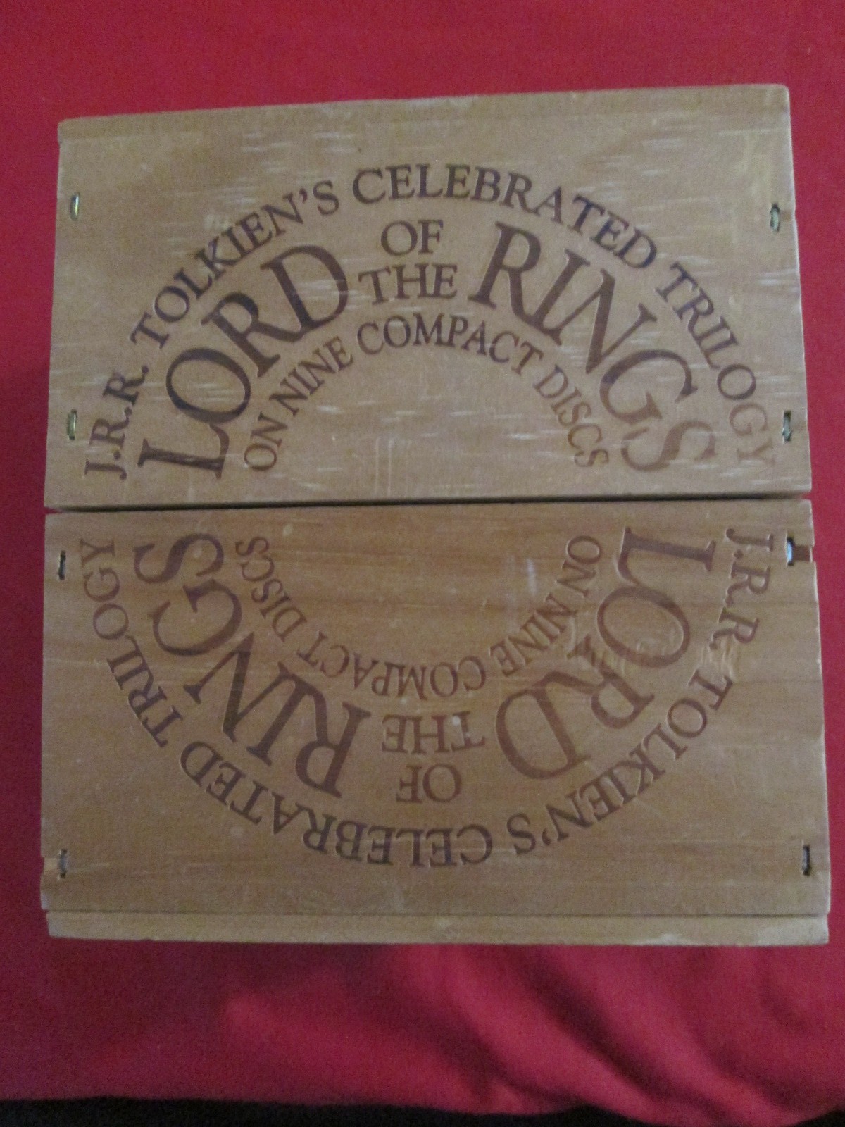 Vintage 9-CD Audiobook Box Set of J.R.R. Tolkien’s «The Lord of the Rings»