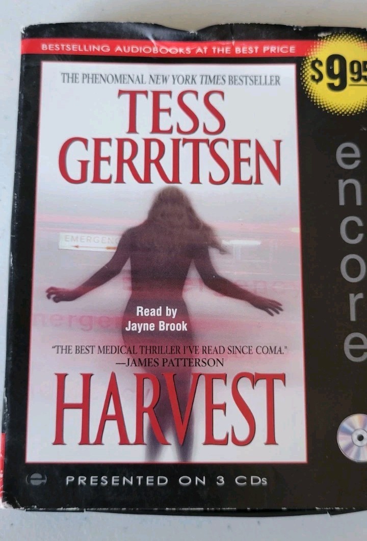 Audiobook edition of the medical thriller «Harvest» by Tess Gerritsen.
