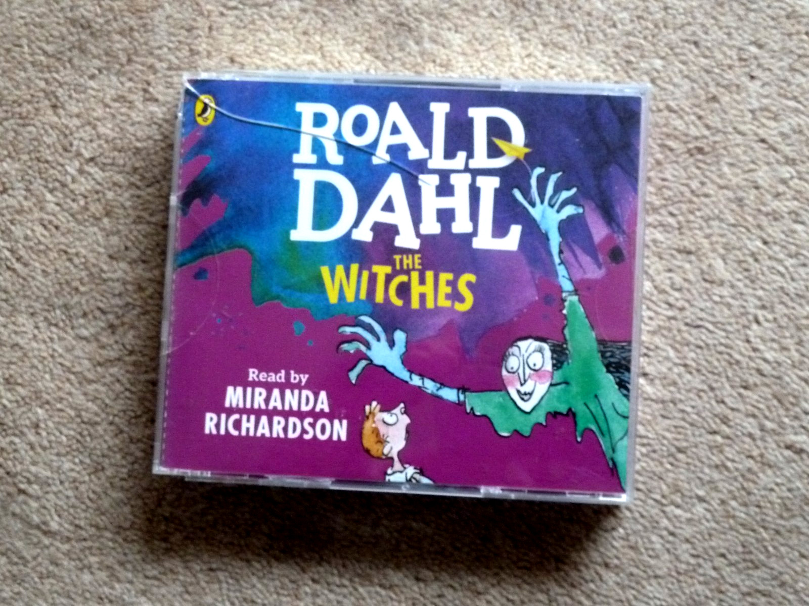 ROALD DAHL — THE WITCHES — AUDIO BOOKS — TALKING BOOKS — ( 4 CDS )