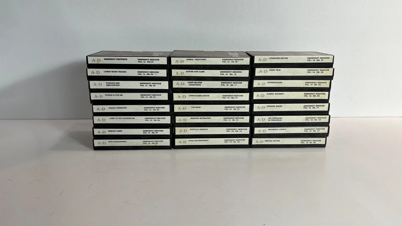 LOT 24 CME Physician Audio Digest Emergency Medicine Cassette Volume 16 1999 VTG