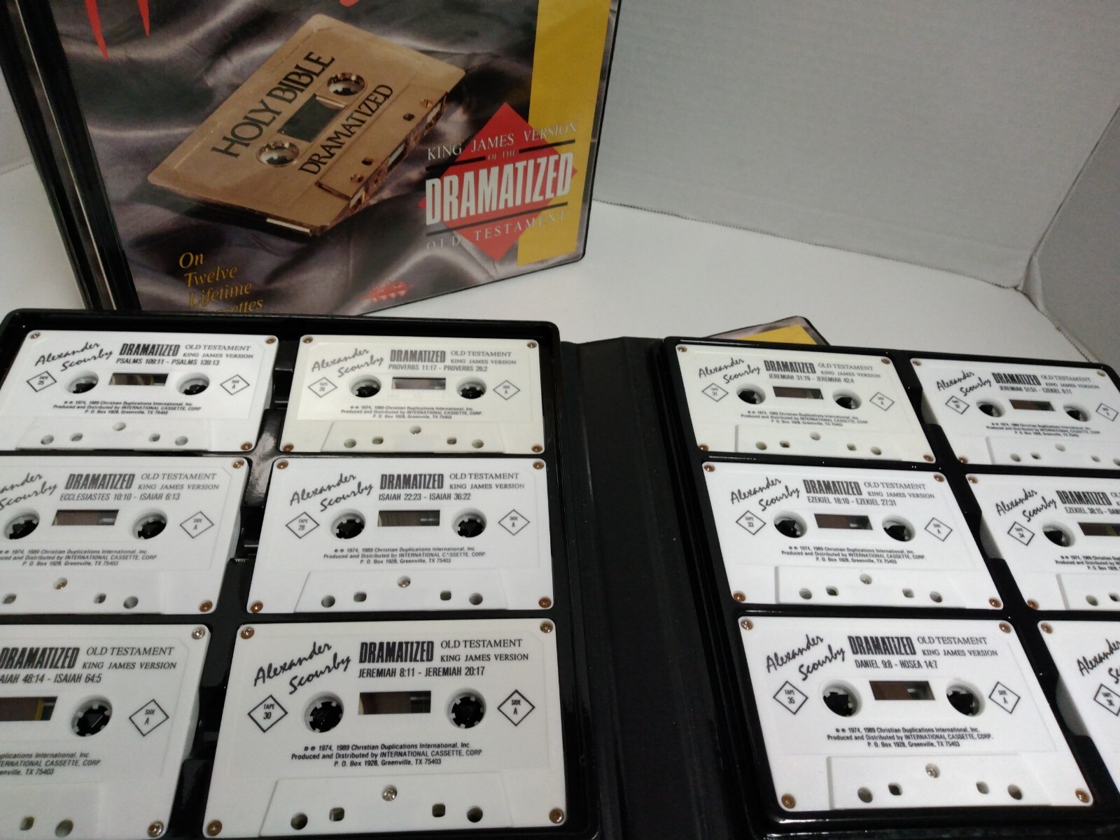 PREOWNED**Alexander Scourby** Dramatized KJV Old & New Testament**48 Cassettes**