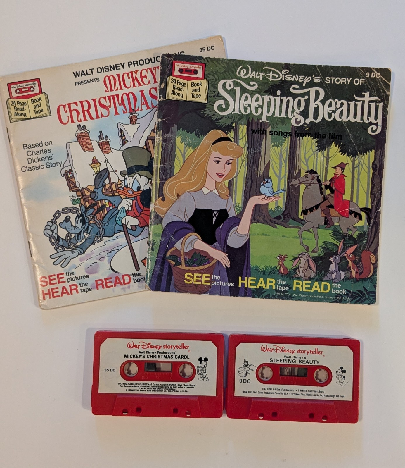 Set of 2, Disney Productions Read-Along «Mickey’s Christmas», «Sleeping Beauty»