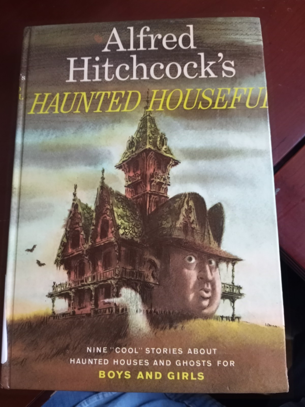 Alfred Hitchcock’s Haunted Houseful 1961 HC/DJ Illustrated by Fred Banbery