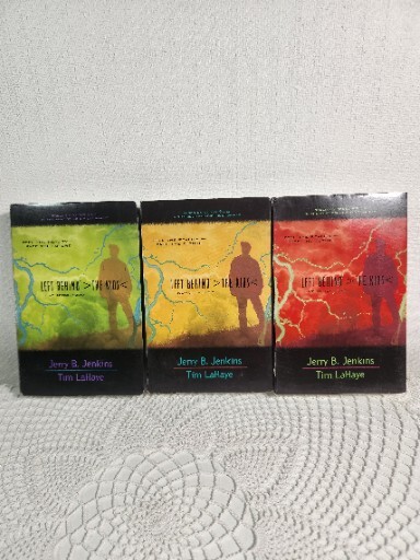 Left Behind The Kids Cassettes Set 1-3 Complete Set With 3 Cassettes In Each