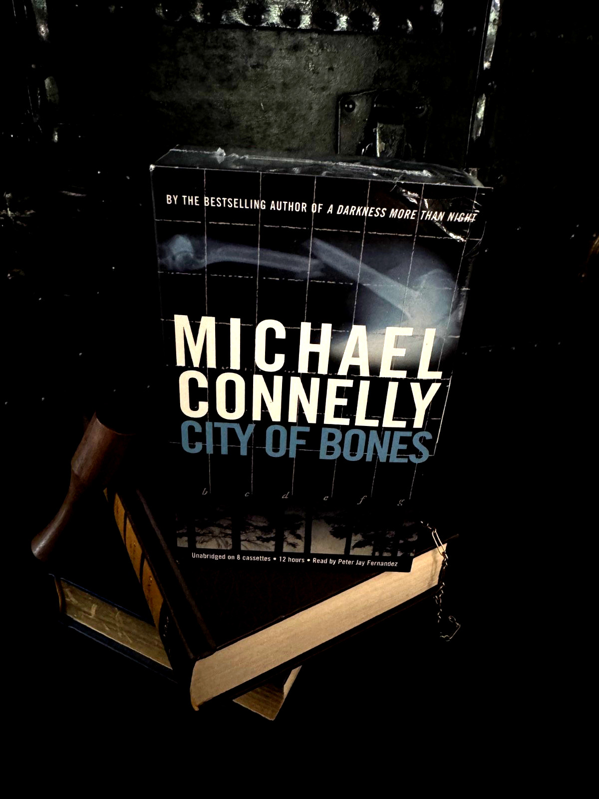 Vintage Sealed Michael Connelly City of Bones AudioBook Cassette Tape Set 2000s