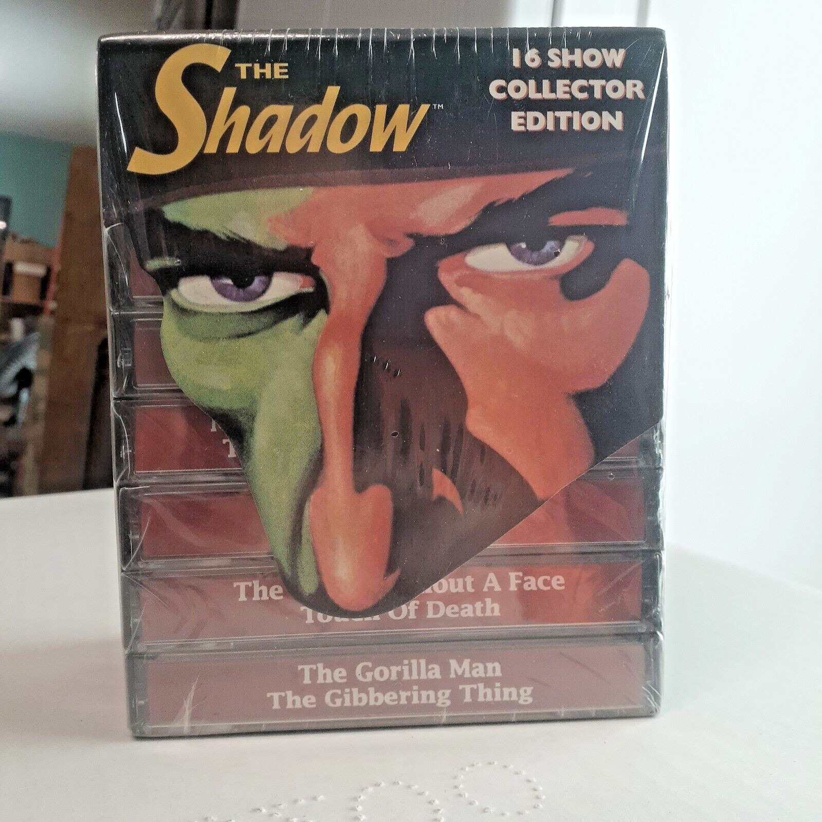 The Shadow 16 Radio Show Collector’s Edition -«SEALED» MINTY FREE USPS