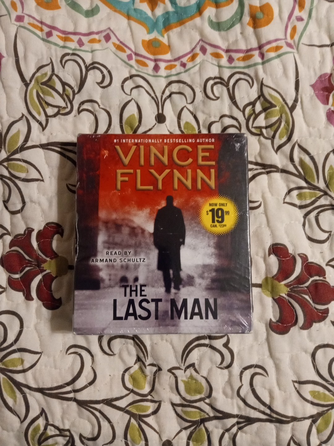 The Last Man by Vince Flynn On Audio CD Sealed Read By Armand Schultz Fiction
