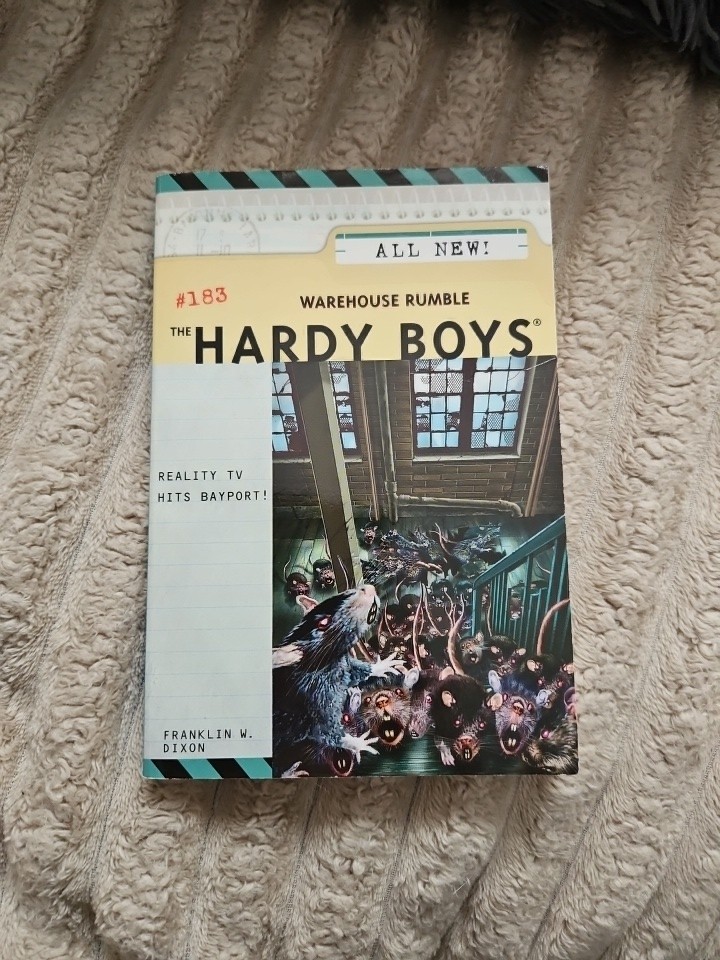 WAREHOUSE RUMBLE (The Hardy Boys #183) by Franklin W. Dixon