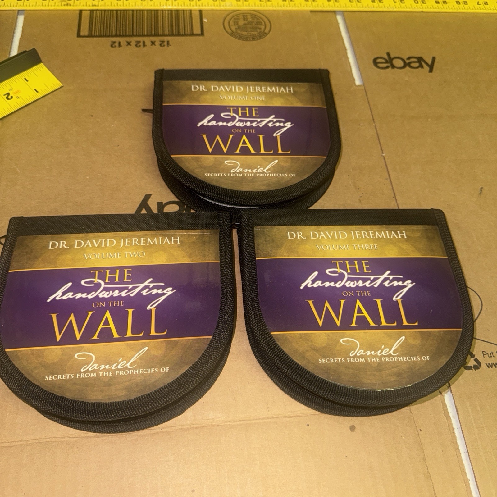 Dr David Jeremiah “Handwriting On The Wall” Audiobook 31 CD Set w/Cases Vol 1-3