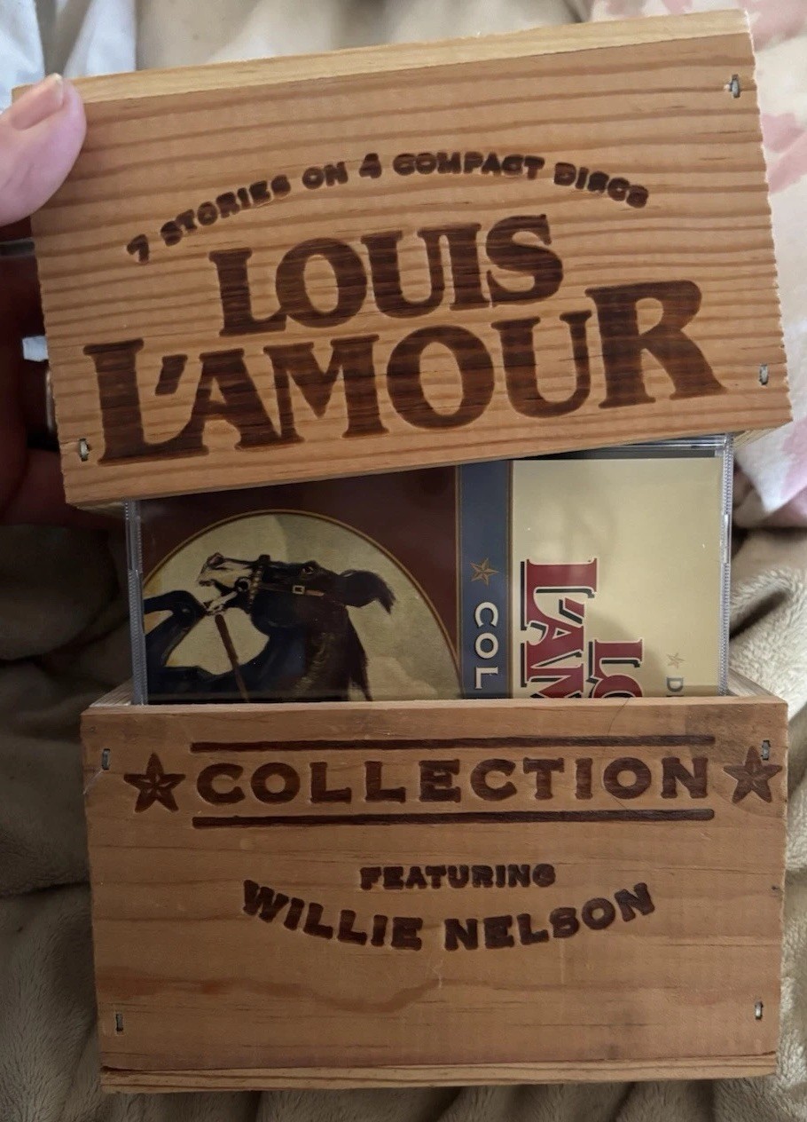 Louis L’Amour Collection 4 CD Set Wood Box Willie Nelson 7 Stories of Old West
