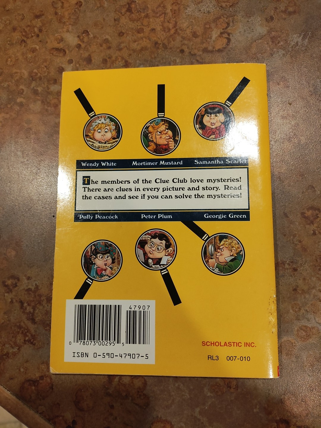 The Case of the Secret Message (Clue Jr. #1) — Paperback — Very GOOD