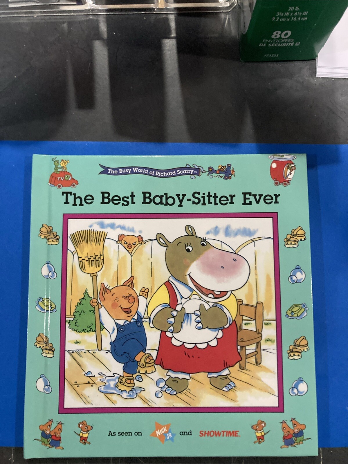 The Busy World of Richard Scarry Ser.: The Best Baby-Sitter Ever