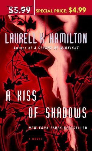 A Kiss of Shadows by Laurell K. Hamilton Paperback Meredith Gentry series book1
