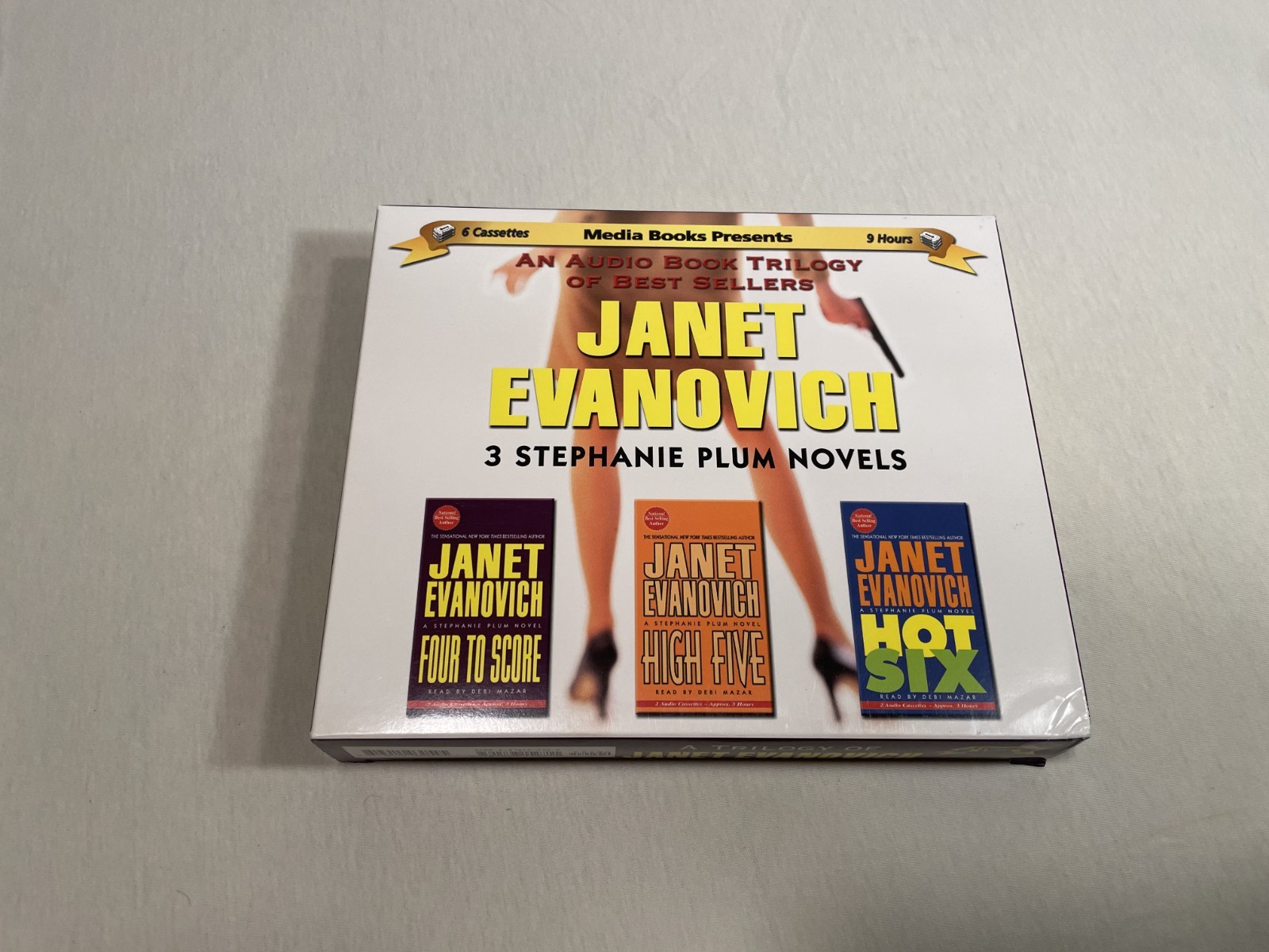 Janet Evanovich Stephanie Plum Boxed Cassettes: Four Score — High Five — Hot Six