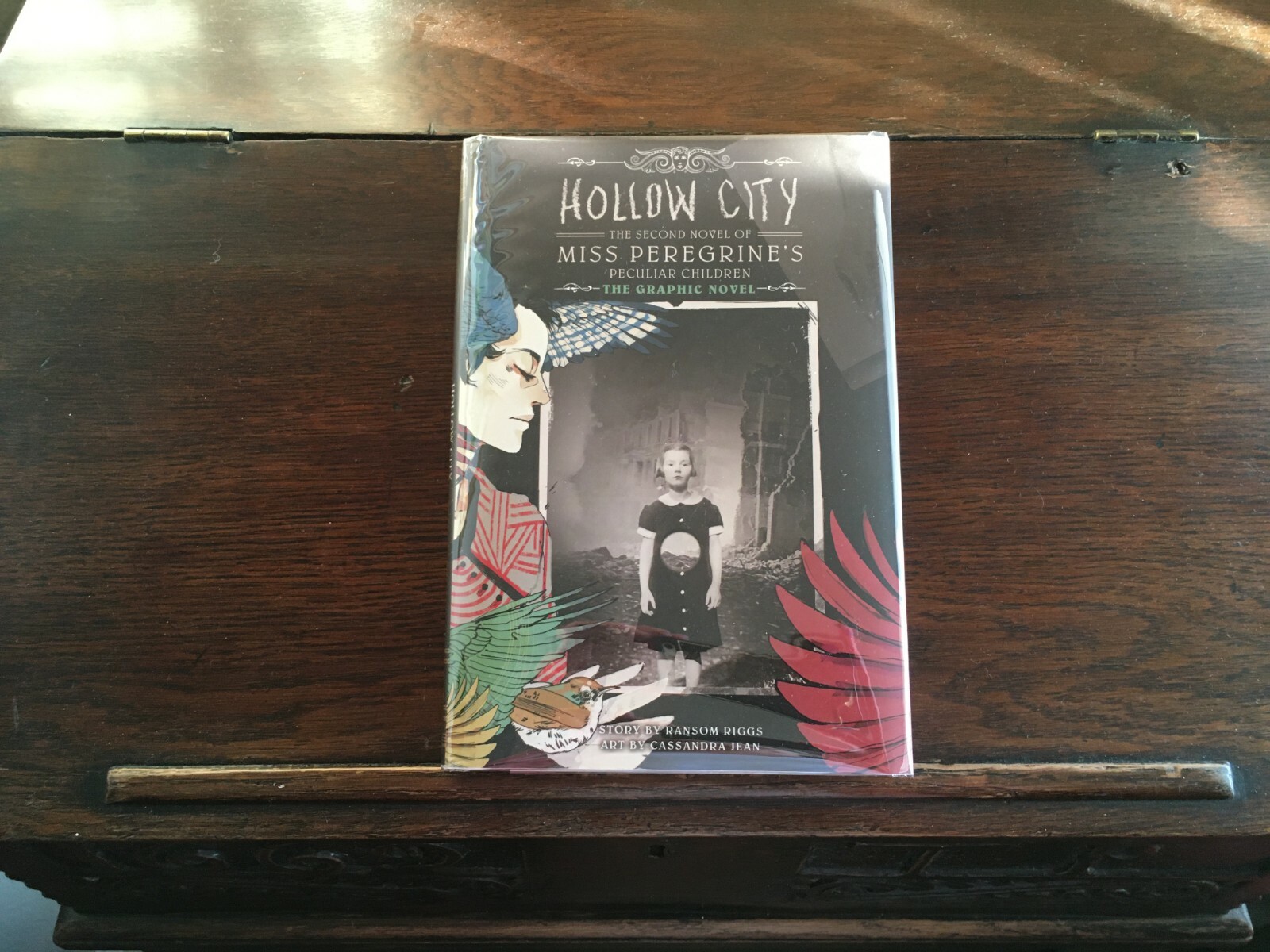HOLLOW CITY : The Graphic Novel, Ransom Riggs, 1st/1st 2016 HCDJ