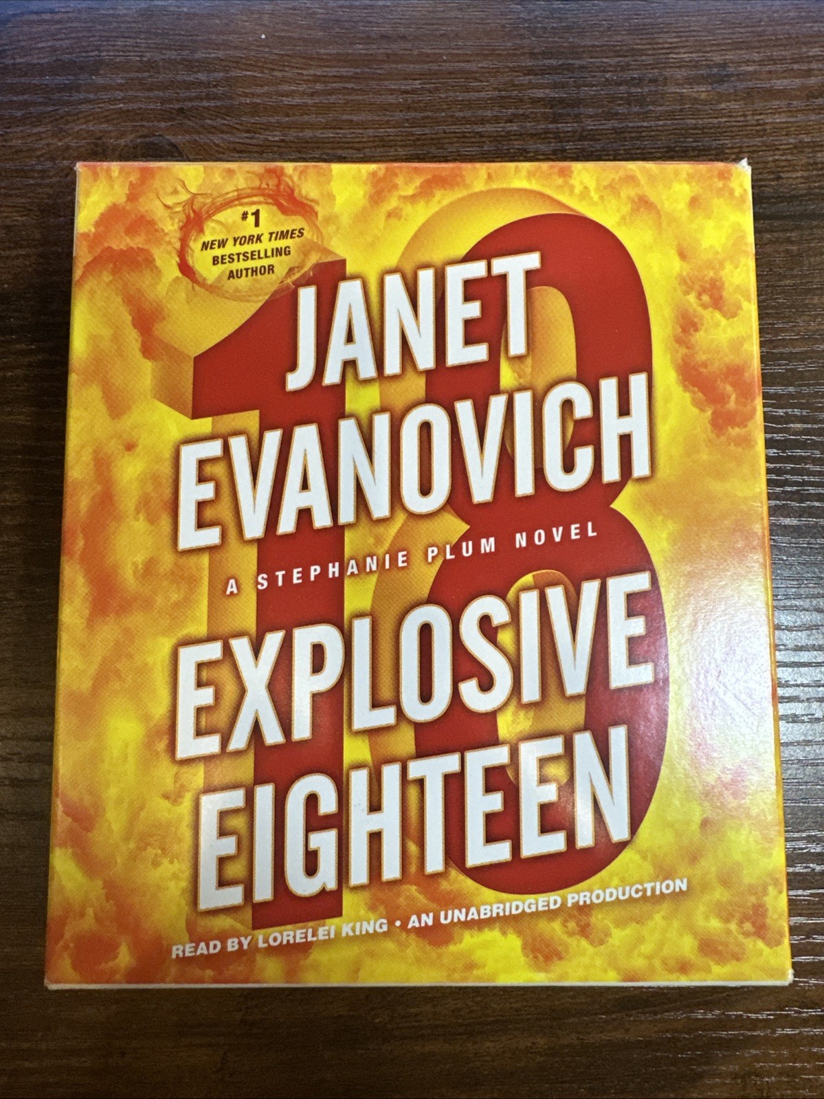 Explosive Eighteen by Janet Evanovich, Plum (CD, Unabridged 5-disc)