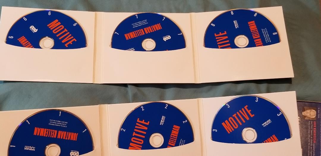 Jonathan Kellerman — MOTIVE — Unabridged audio — 9 CDs, 11 1/2 hrs Alex Delaware
