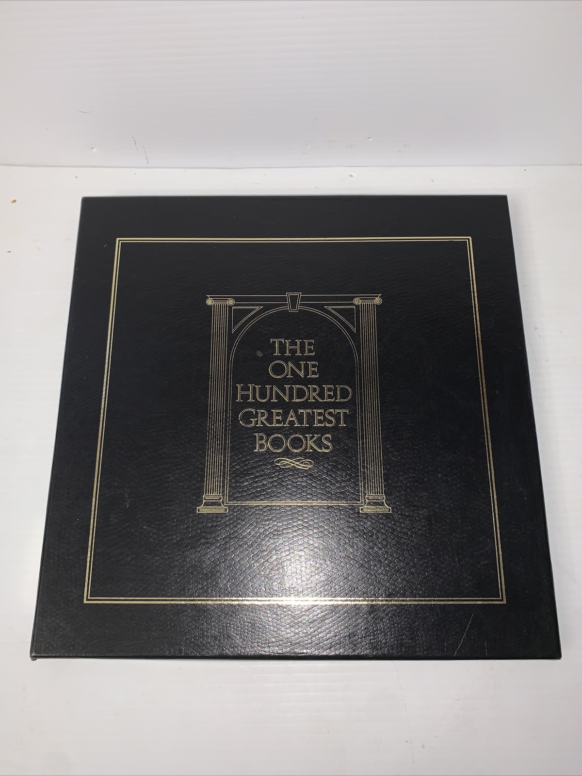 THE ONE HUNDRED GREATEST BOOKS 4 tapes Oliver Twist/ Tom Browns Schooldays