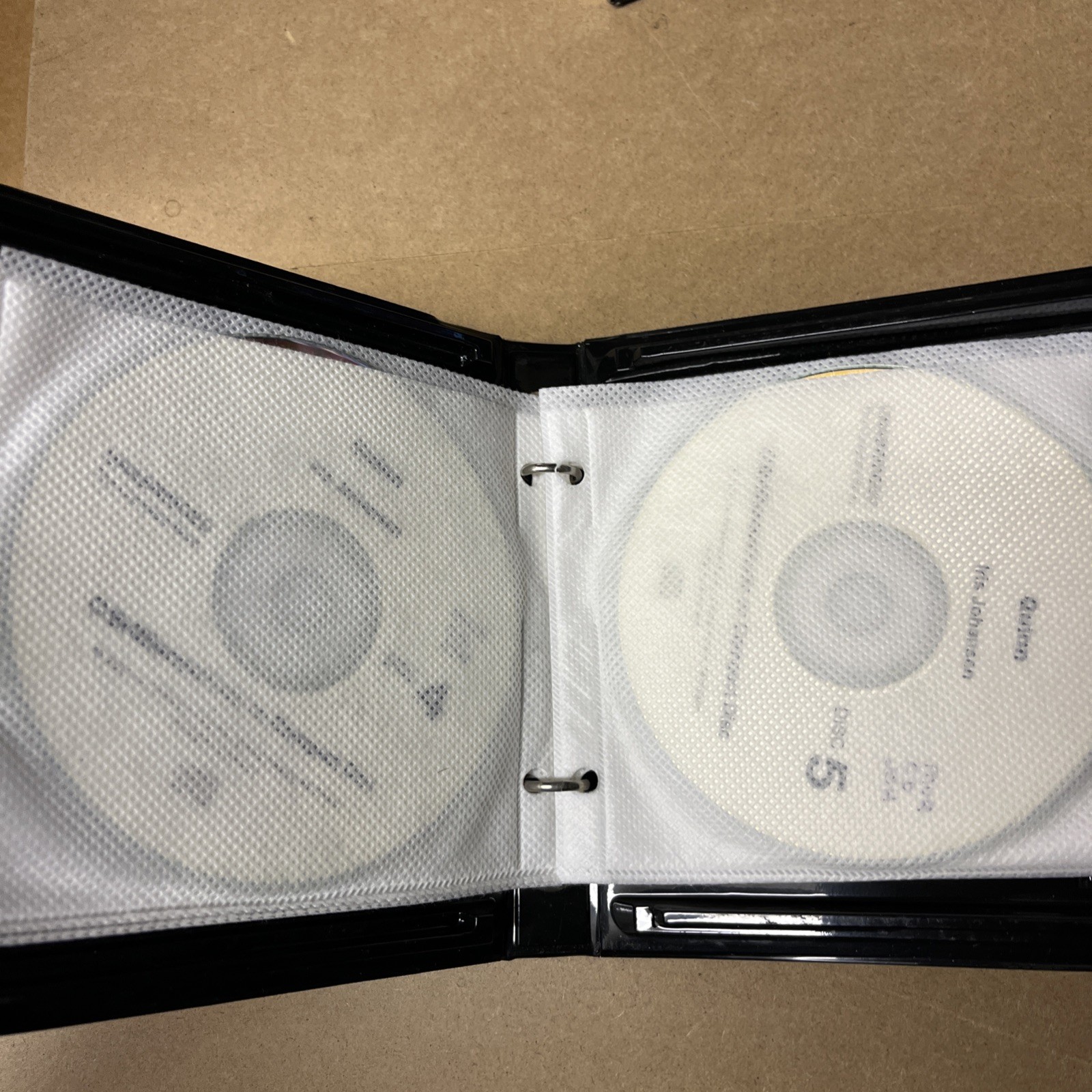 Iris Johansen 2 Audiobook CD Lot — Eve & Quinn Good Condition Tested