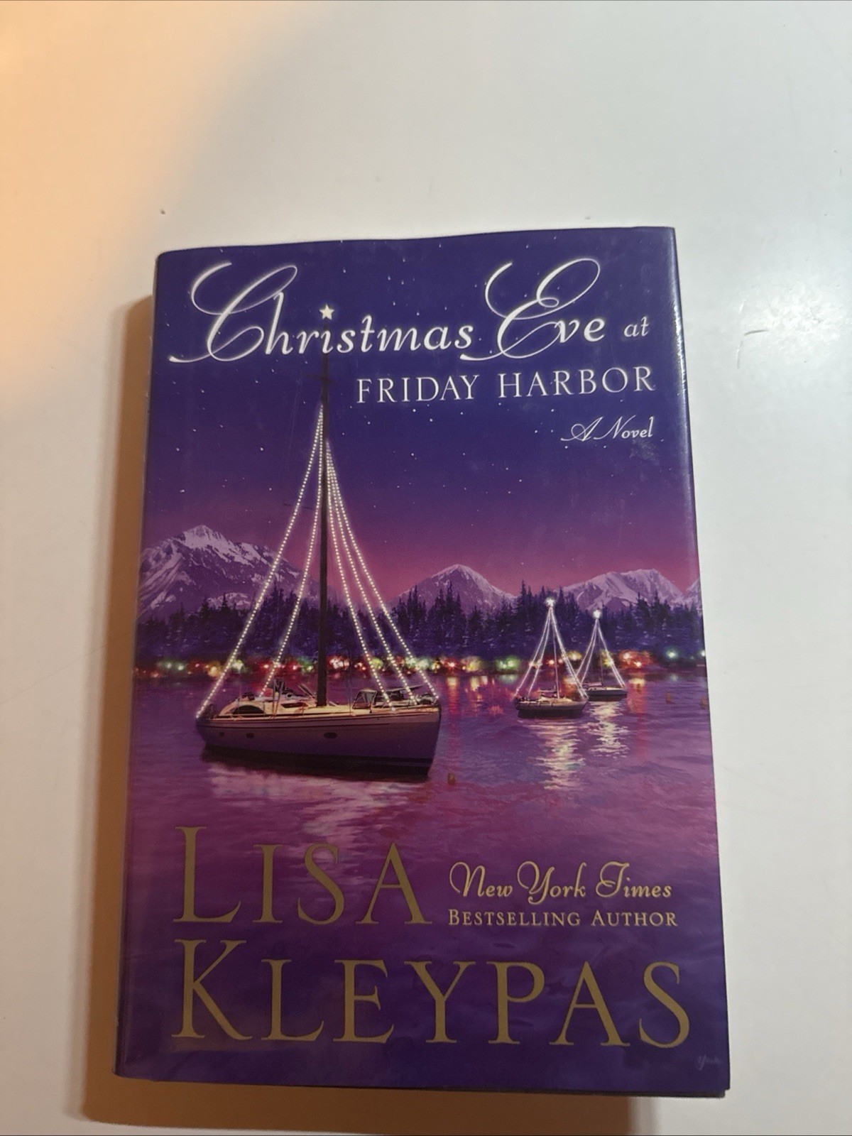 Christmas Eve at the Friday harbor by Lisa kleypas unabridgAudiobook Shelf194 ~