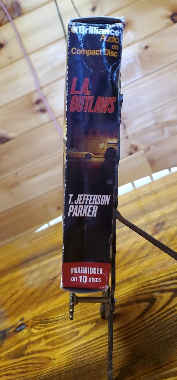 L. A. Outlaws by T. Jefferson Parker (2008, CD, Unabridged) Charlie Hood Series