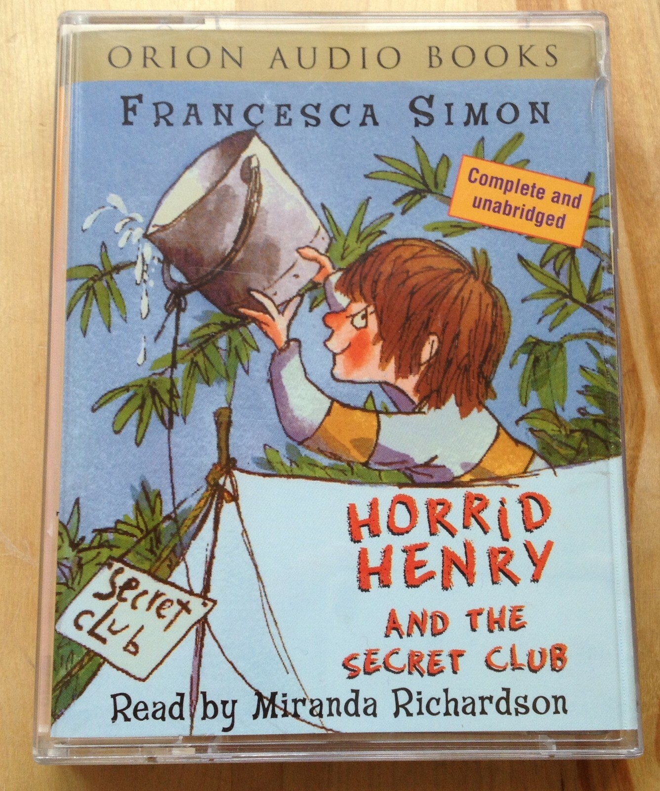 AUDIO BOOK Francesca Simon Horrid Henry and The Secret Club on 1 x cass + bonus