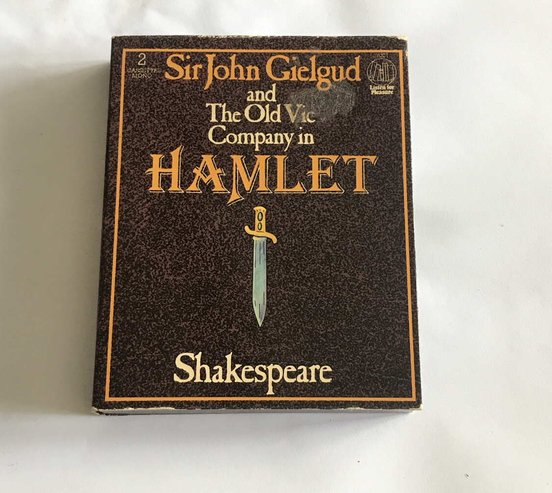 Shakespeare — Hamlet — Sir John Gielgud & The Old Vic Company — 2 x Cassette