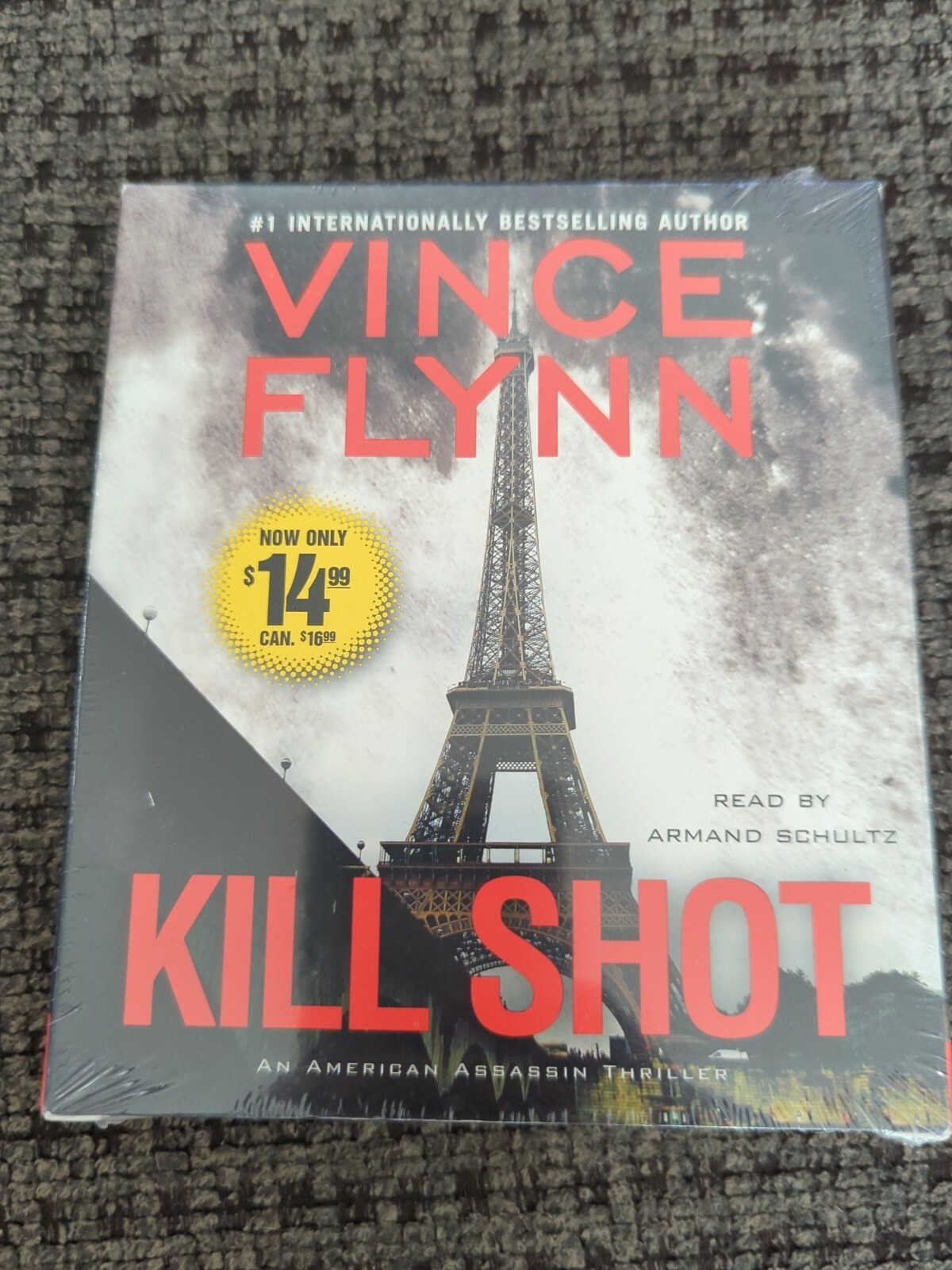 Kill Shot: An American Assassin Thriller. Audiobook on 5 CDs