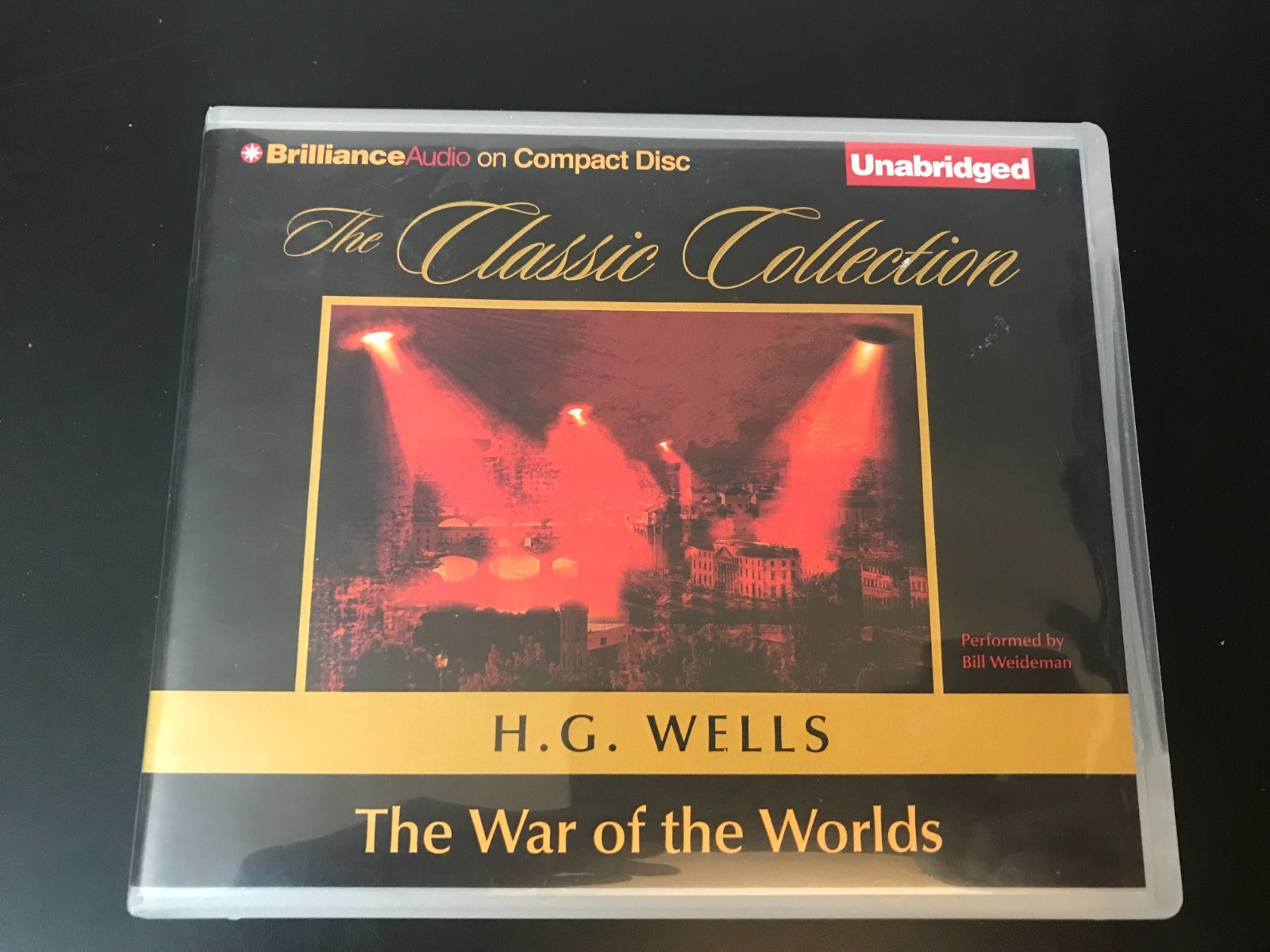 CD Audiobook The Classic Collection H.G. Wells War Of the Worlds — Bill Weideman