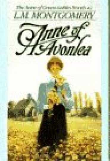 ANNE OF AVONLEA (Skylark Yearling — Paperback, by Montgomery L.M. — Acceptable