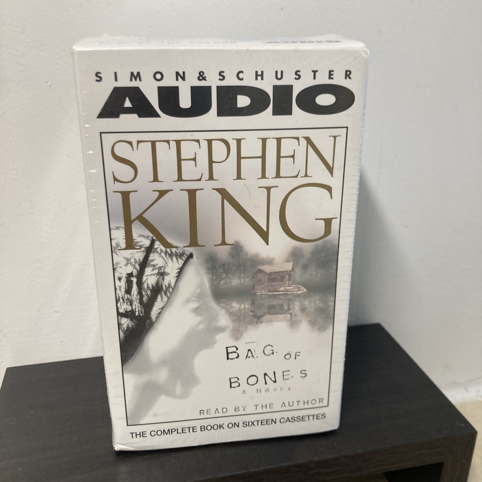 Stephen King ~Bag Of Bones ~Audio Complete Book On 16 CASSETTES