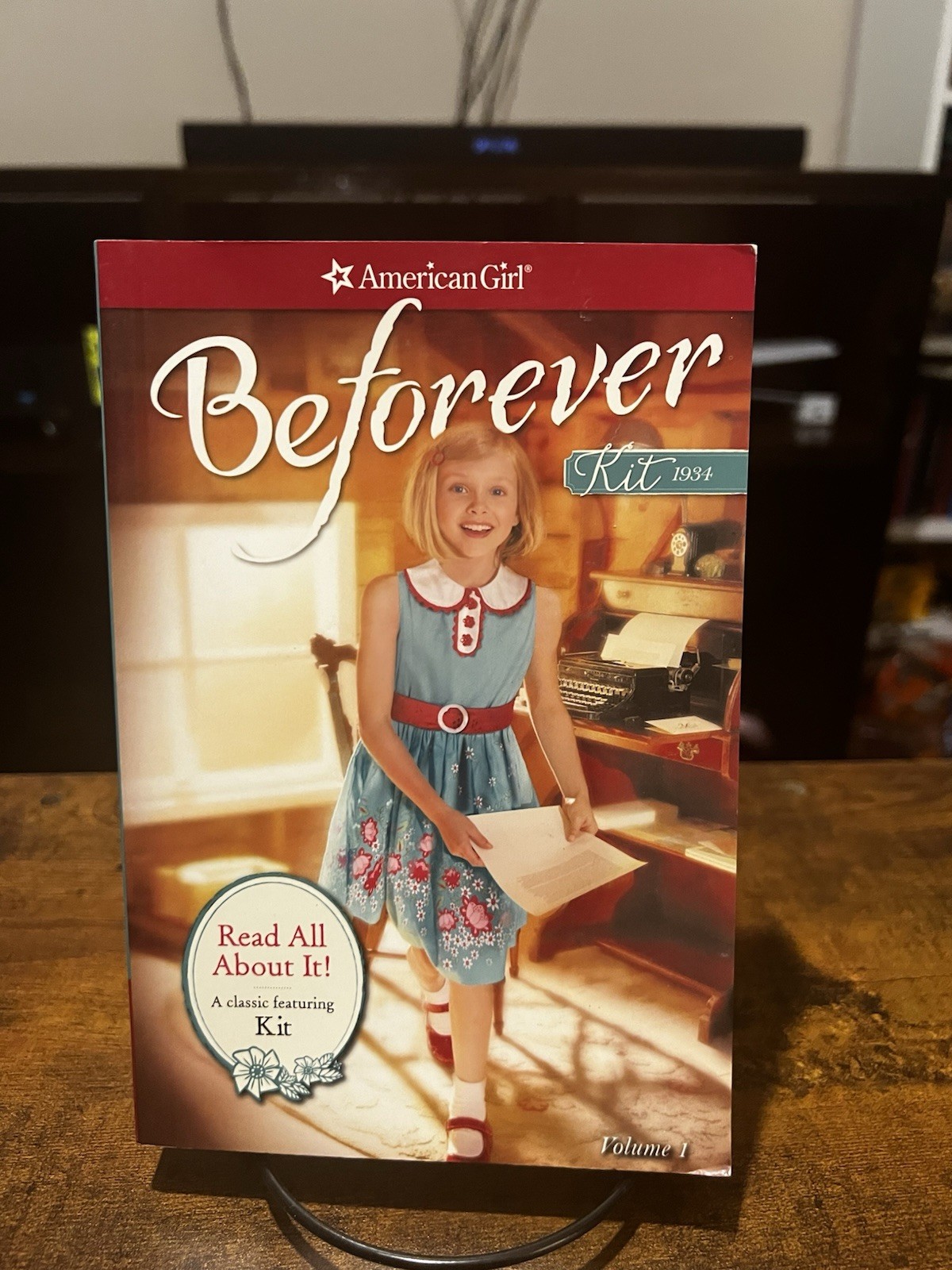 Read All About It: A Kit Classic Volume 1 (American Girl Before — GOOD