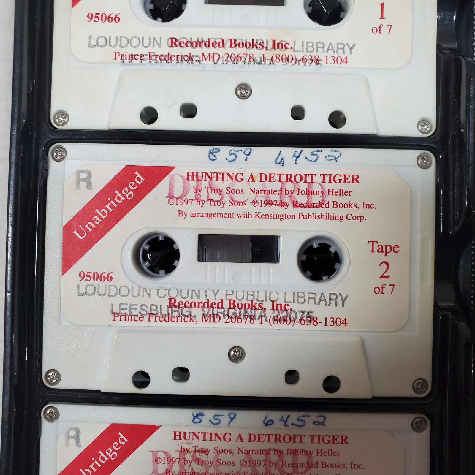 Hunting a Detroit Tiger Recorded Books 7 Audiocassettes ON Cassette Tape Soos