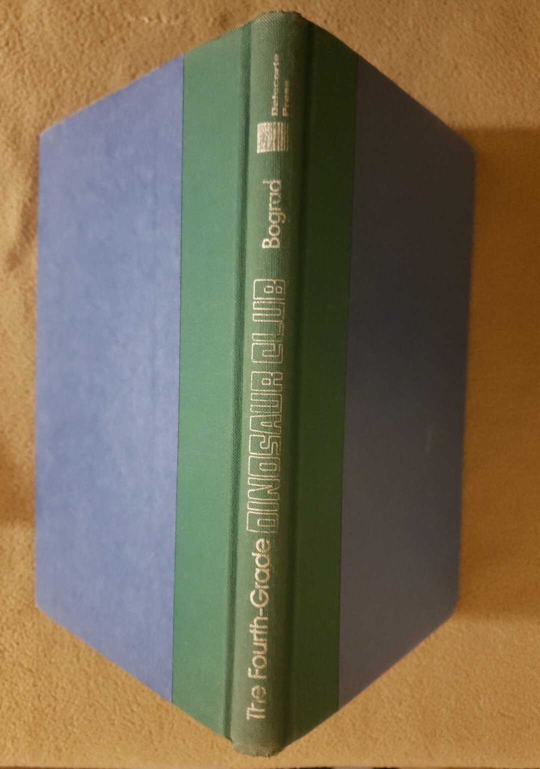 THE FOURTH-GRADE DINOSAUR CLUB By Larry Bograd (1989, HARDCOVER)