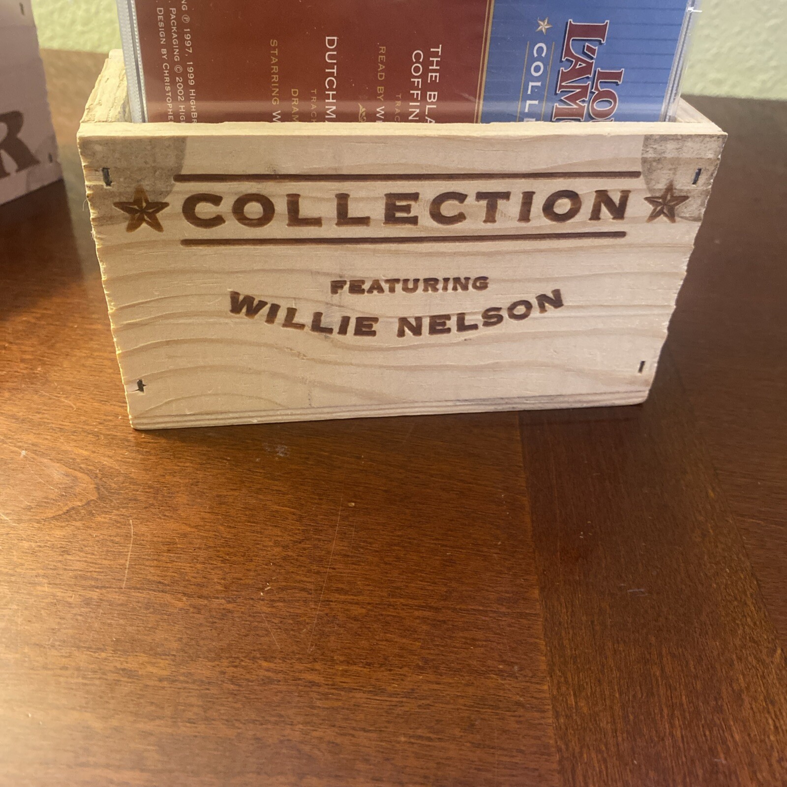 Louis L’Amour Collection 7 Stories on 4 CDs in Wooden Box Read by Willie Nelson