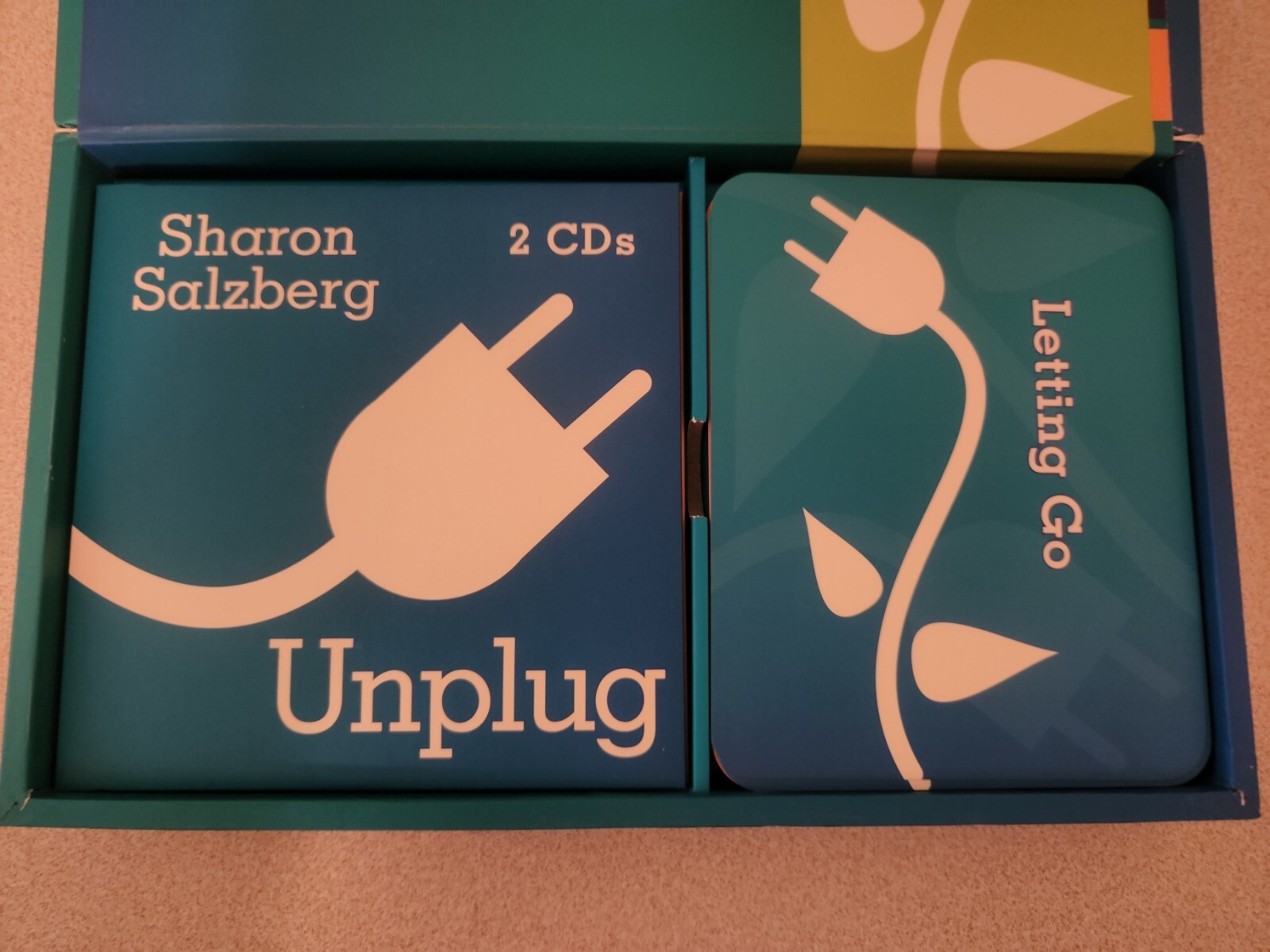 Unplug : For an Hour, a Day, or a Weekend by Sharon Salzberg An Interactive Kit