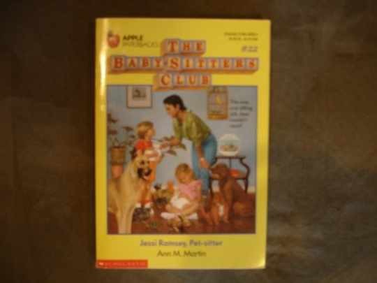 Jessi Ramsey, Pet-Sitter (Baby-Sitters — Paperback, by ann-m-martin — Acceptable