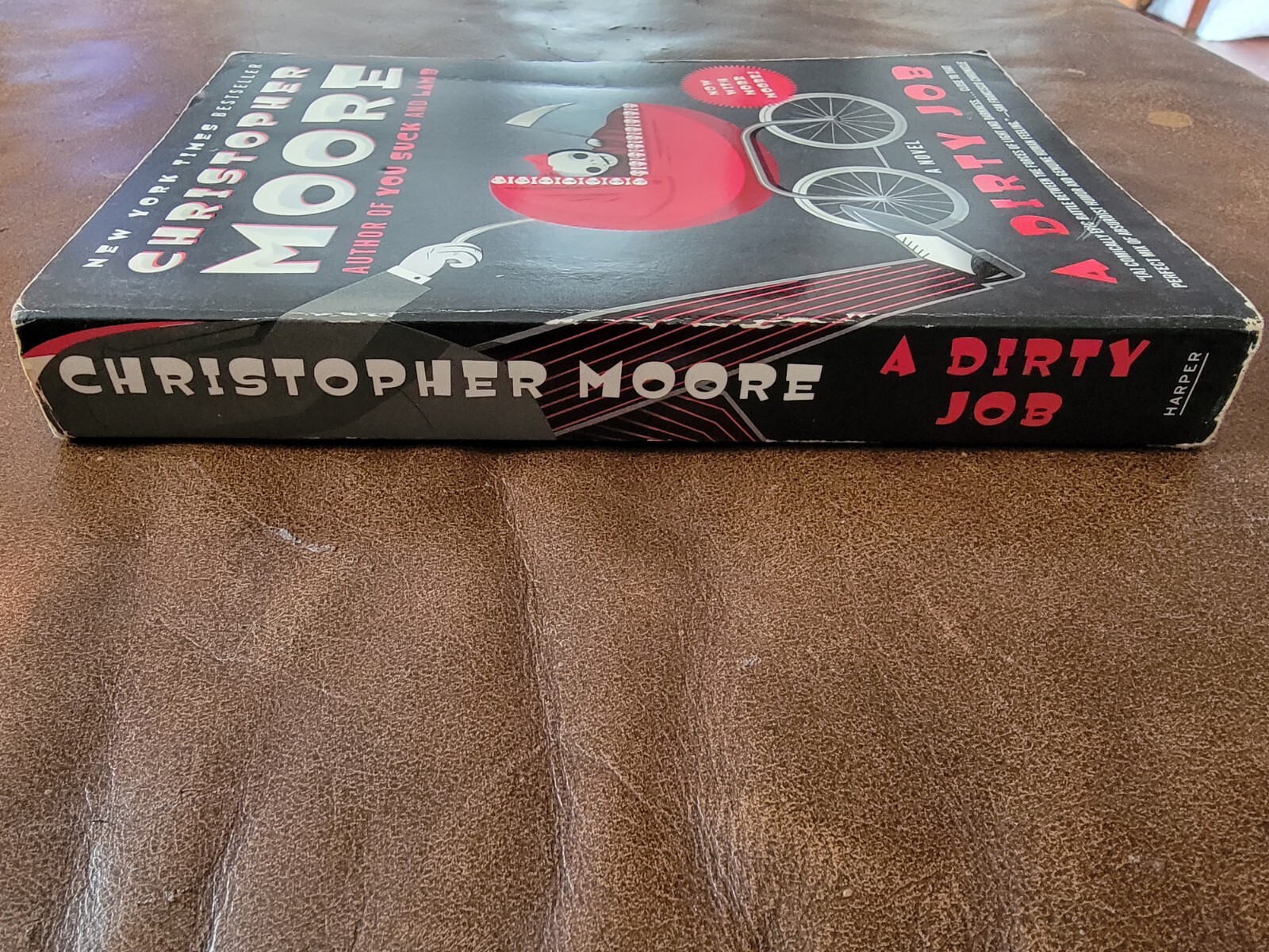 A Dirty Job : A Novel by Christopher Moore (2007, Trade Paperback)