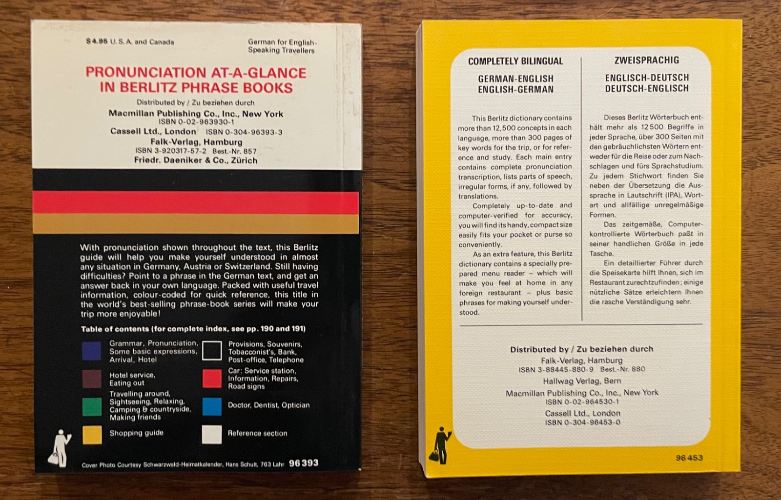 Berlitz Basic German cassette course — booklets. tapes. verb finder wheel