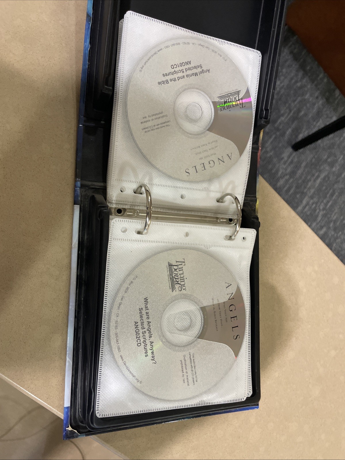 Dr. David Jeremiah Seeing Beyond This World (33-Disc Audio CD Set) Turning Point