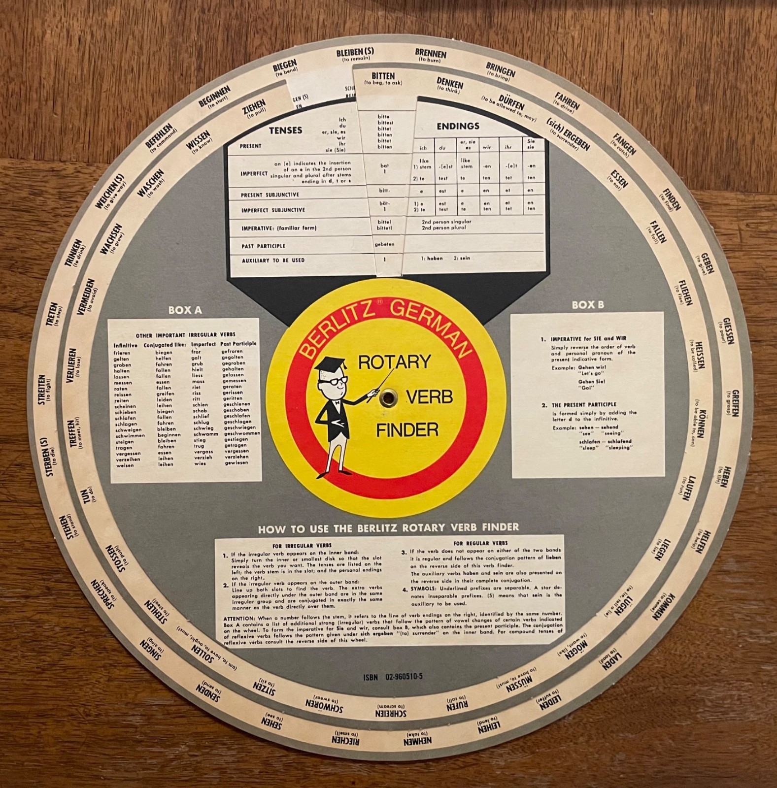 Berlitz Basic German cassette course — booklets. tapes. verb finder wheel