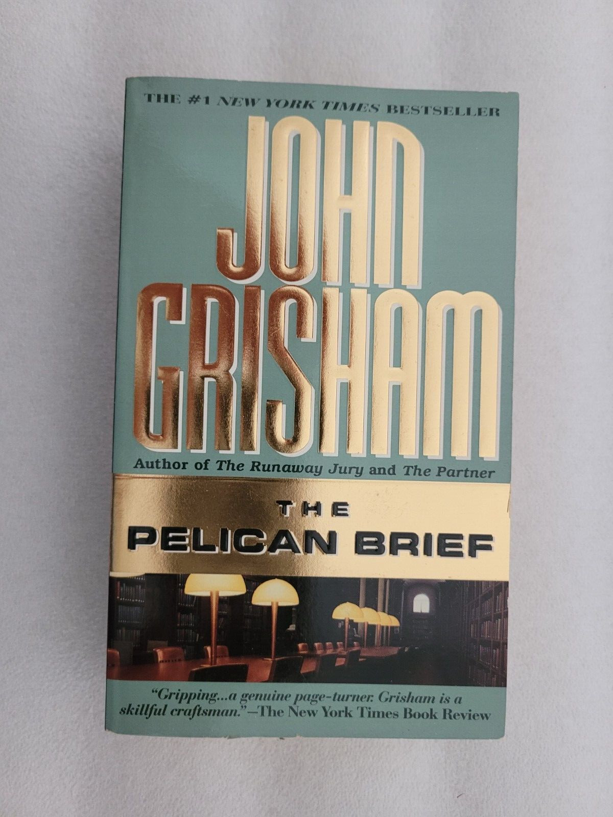The Pelican Brief by John Grisham. Paperback 1992