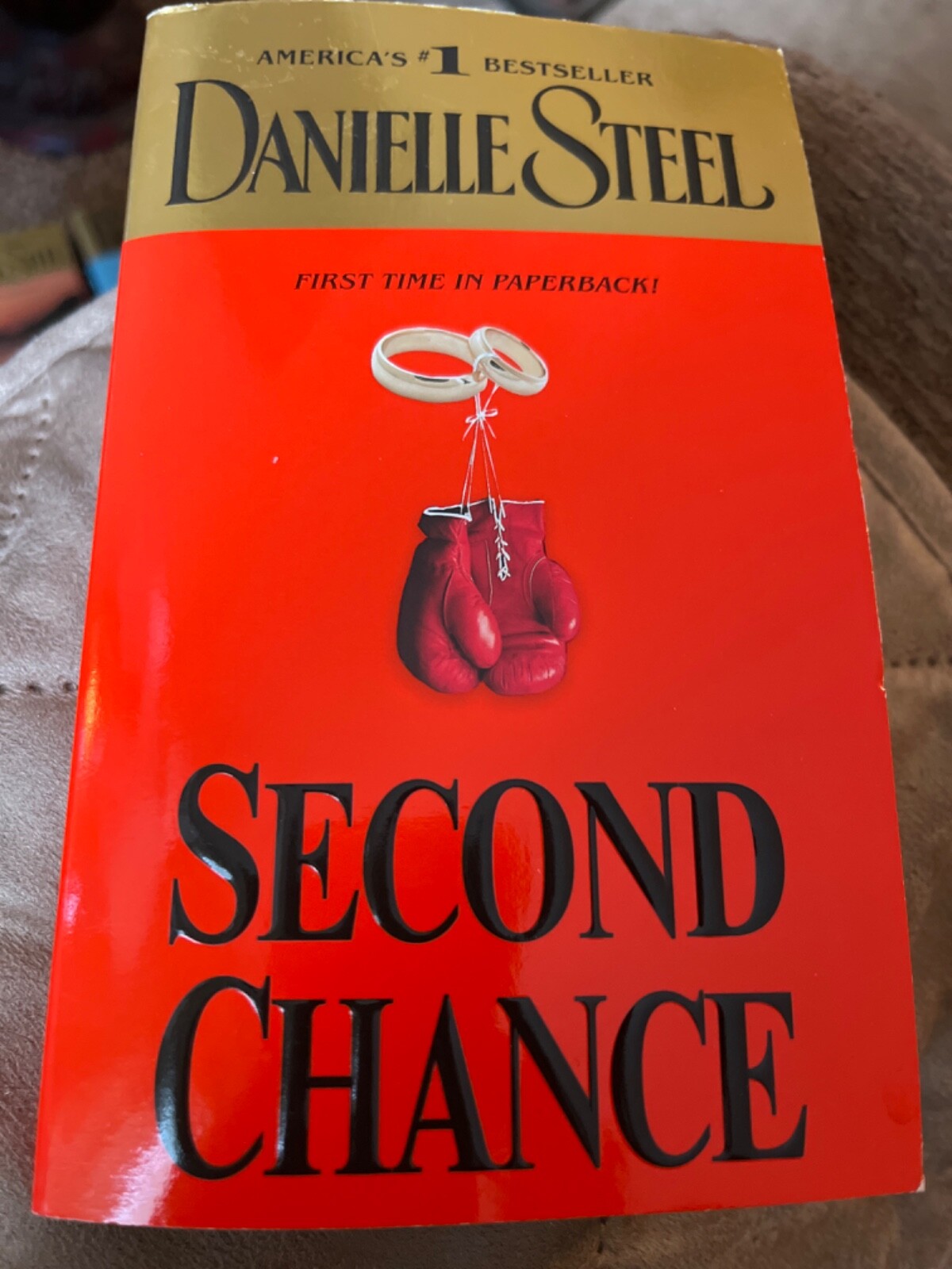 Second Chance Book by Danielle Steel 2005 Mass Market First Time In Paperback