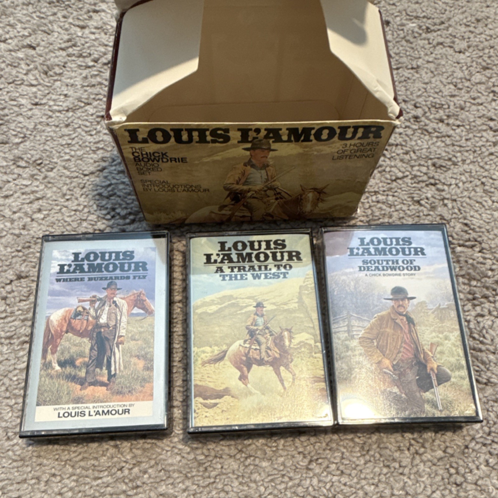 Louis L’Amour Chick Bowdrie Audiobook Cassette Boxed Set Special Introductions