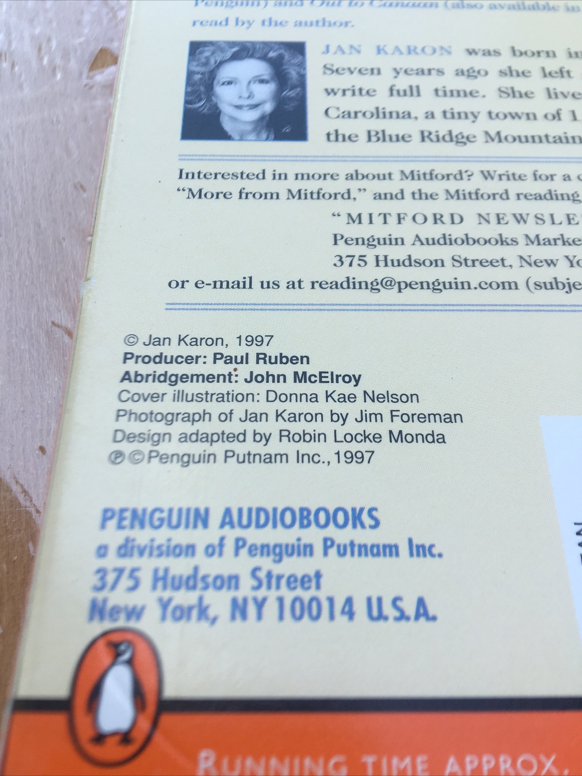 A Mitford Novel Ser.: At Home in Mitford by Jan Karon (1997 Audio Cassette,…