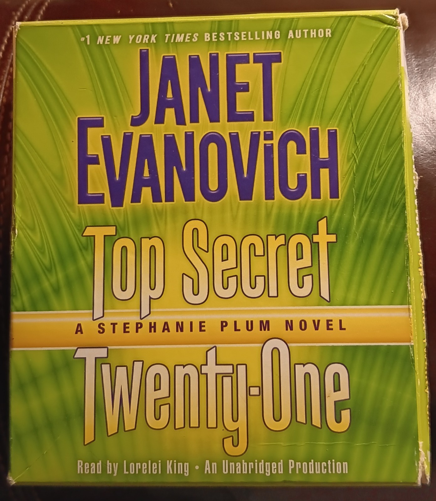 Top Secret Twenty-One by Janet Evanovich (2014) Unabridged Audio CD VG BX 6