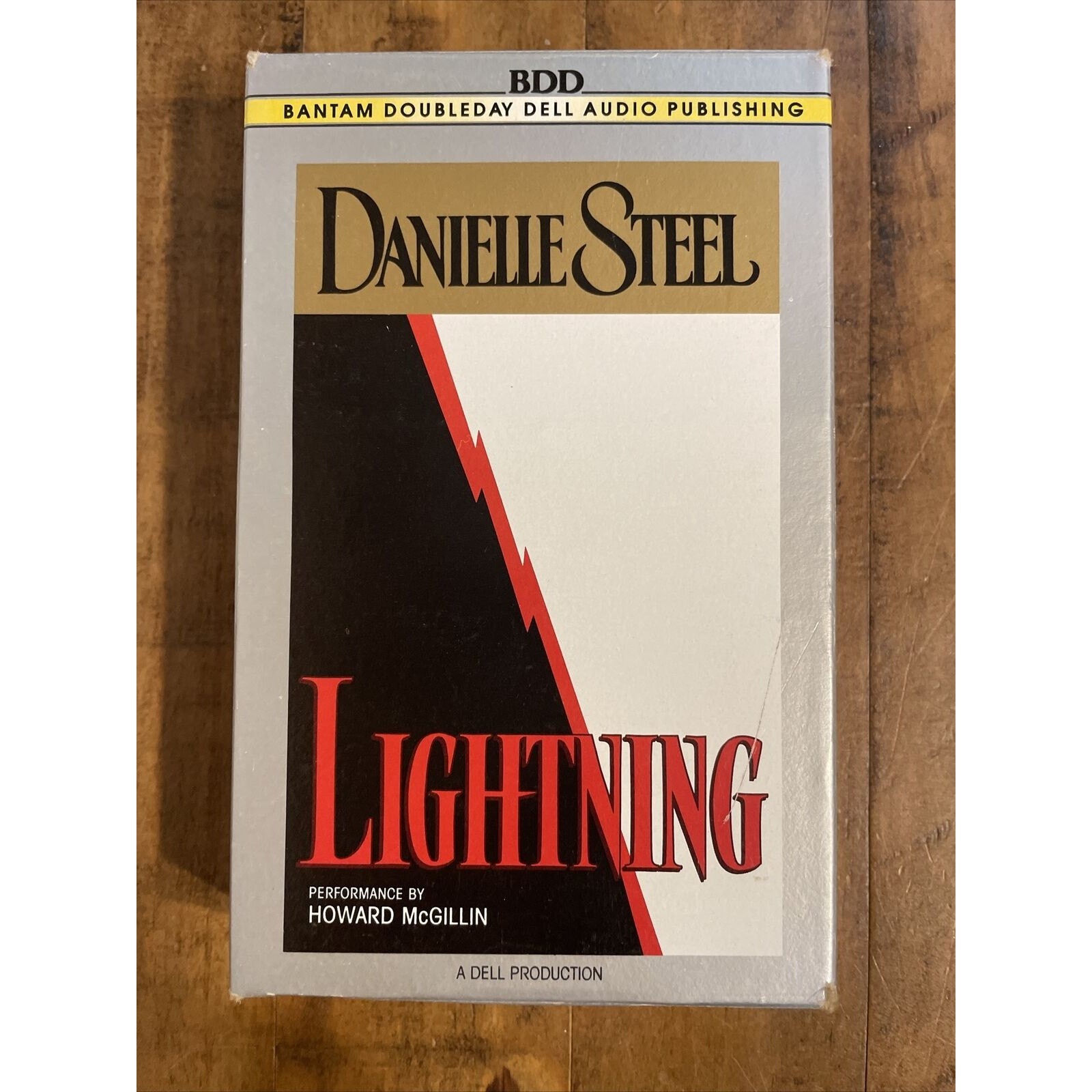 Danielle Steel Lightning Danielle Steel 1995 Audio Cassette Abridged. Excellent!